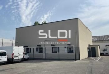 Location espace cuisine équipée Villeurbanne - Proximité périphérique et TCL