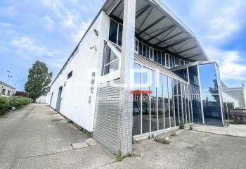 Location locaux d'activité Vaulx-en-Velin - Proche Rocade Est