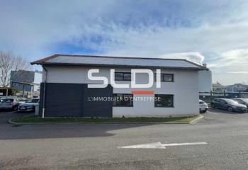 Location bureaux Rillieux-la-Pape - Proche bus et gare SNCF