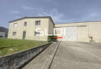 Local d'activité à louer Saint-Laurent-de-Mure - Proche axes routiers