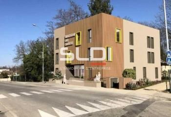 Location bureau Bourgoin-Jallieu - Proche bus et parking gratuit