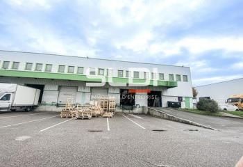 Local d'activité à louer Genas - Proche des axes routiers