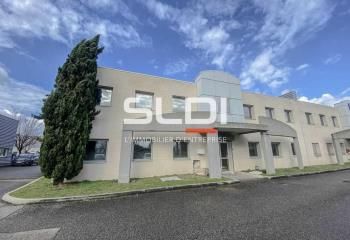 Locaux d'activité à vendre Saint-Priest - Proche axes autoroutiers