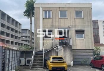 Location bureaux Villeurbanne - Proche autoroute et bus