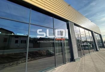 Location local commercial Limas - Axe très fréquenté