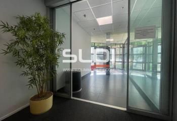 Bureaux à louer Écully - Parc arboré sécurisé