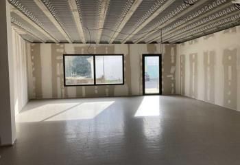 Location local commercial Léognan - Proche rocade