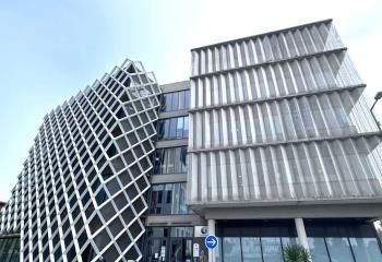 Location bureaux Lormont - Proche Tram A, Pont d'Aquitaine et Bordeaux