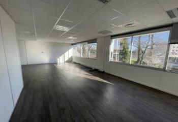 Location bureaux Mérignac - Proche tram, bus et autoroute