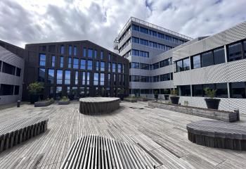 Location bureaux Bordeaux Bassins à Flot - Proche tram et autoroute