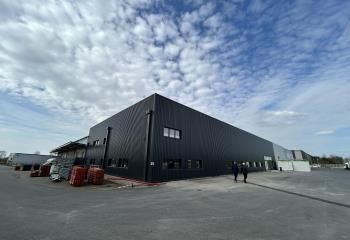 Entrepôt à louer Ambarès-et-Lagrave - Proximité A11 et Bordeaux
