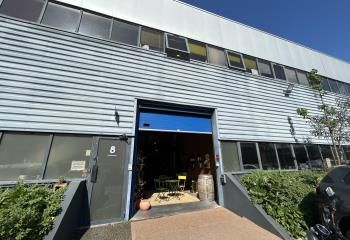 Location activité/entrepôt - 826 m²