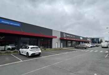 Location activité/entrepôt - 556 m²
