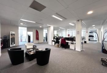 Vente bureaux Bordeaux Lac - Proche tram C et rocade