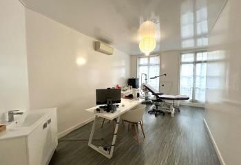 Location bureaux Triangle d'Or Bordeaux - Proche tram et bus