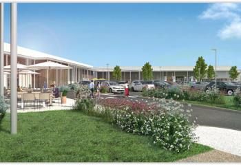 Location local commercial - 452 m²