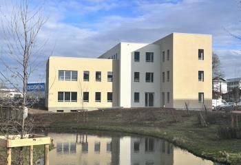 Location bureaux Bourg-en-Bresse - Proche centre-ville et axes routiers