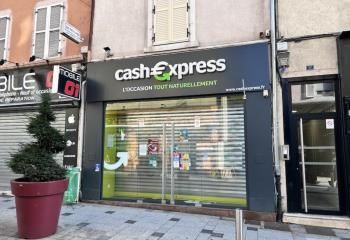 Local commercial à louer Oyonnax centre-ville - Proche gare