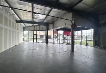 Local commercial à louer Chaintré - Proche Mâcon Sud