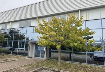 Local d'activité à louer Manziat - Proche A40 et A6