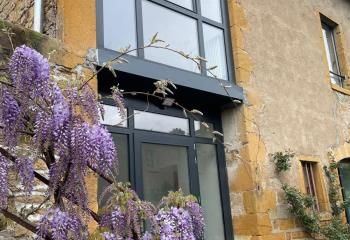 Location bureaux Chessy - Proche autoroutes A89 et A6, gare SNCF Lozanne