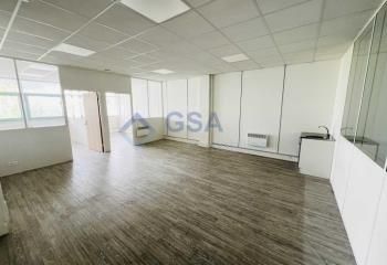 Location bureaux Lisses - Proche A6, N104, RER D, Tram T12