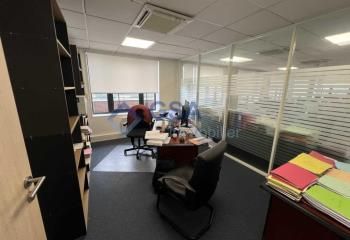 Vente bureaux Courcouronnes - Proche tram et RER D