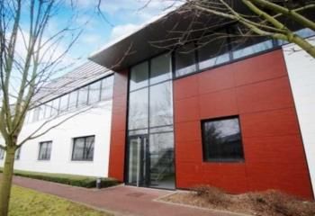 Locaux d'activité à louer Lisses - Proximité A6 et RER D