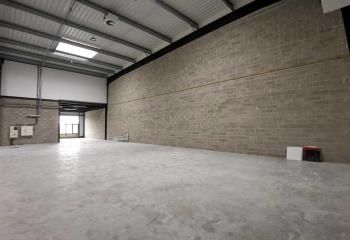 Locaux d'activité à vendre Saint-Pierre-du-Perray - Proximité Carré Sénart