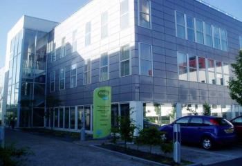 Location bureaux Rennes - Proche rocade et bus