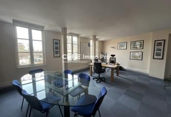 Location bureaux Poitiers - Hyper centre, proche gare et bus