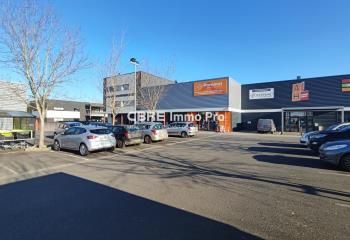 Locaux d'activité à louer Niort - Proche transports en commun