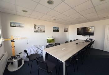 Bureaux à vendre Olivet - Proche Tram A et bus 13, 26