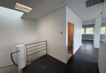 Vente bureaux Orléans - Proximité RD 2060, Tram B et Bus 4