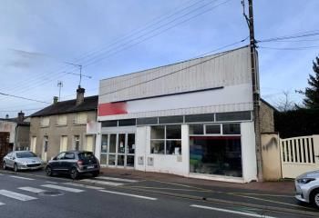 Vente local commercial Montargis - Axes N7 et D973