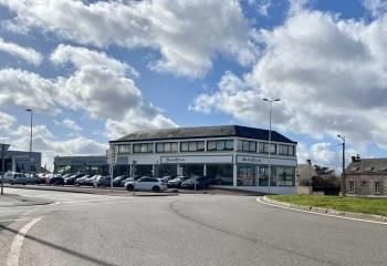 Local commercial à louer Fleury-les-Aubrais - Rond-point périphérique Orléans Nord