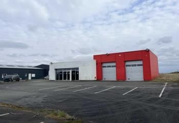 Local d'activité à louer Tavers - Zone mixte activités et commerces