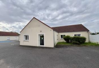 Location bureaux Villemandeur - Proche autoroute A19