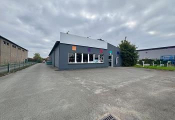 Local d'activité avec showroom à louer Ingré - Proximité A71 et A10