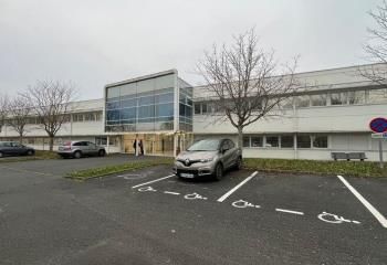 Location bureaux Semoy - Proche RD 2060 et bus 37