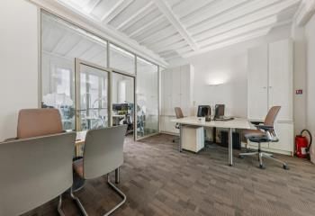 Bureaux à louer Paris 8 - Proche métro et transports