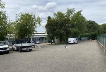 Entrepôt à louer Saint-Priest - Proximité A43, A46, A7