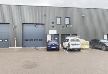 Location activité/entrepôt - 208 m²