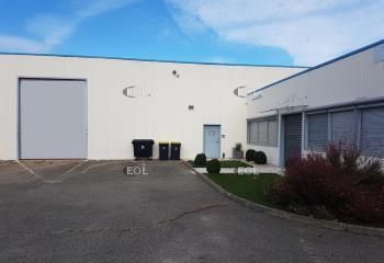 Location bâtiment d'activité Beynost - Pont roulant et accès semi-remorques