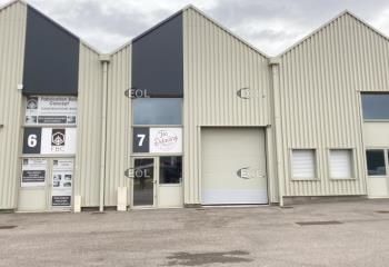 Local d'activité à louer Genas - Proximité axes routiers et transports