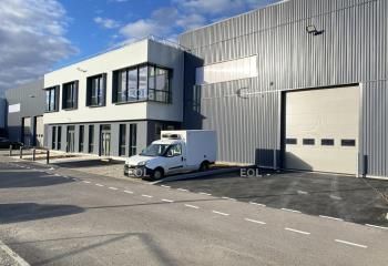 Local d'activité à louer Saint-Priest - Parc sécurisé