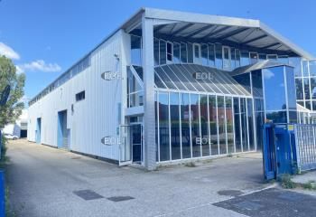 Location bâtiment indépendant Vaulx-en-Velin - Ponts roulants et accès immédiat