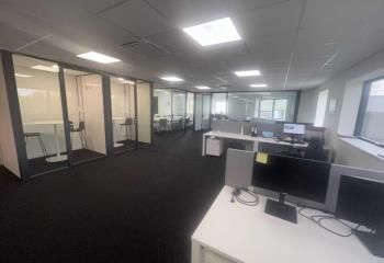 Location bureaux Villeneuve-d'Ascq - Proche axes autoroutiers et gare Lille Europe