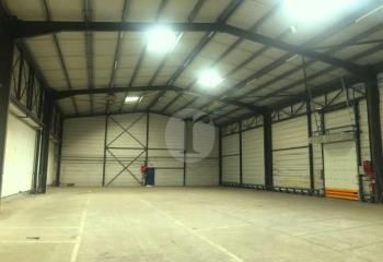 Local d'activité à louer Ruitz - Proximité A26 et D301