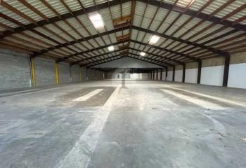 Cellule d'activités à louer Neuville-en-Ferrain - Proximité A22